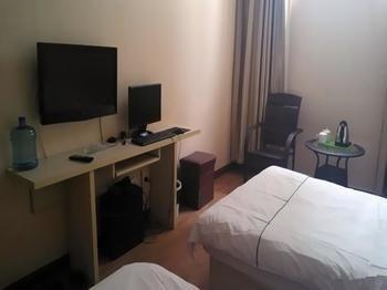 Jinzuan 100 Holiday Hotel Qufu Екстериор снимка